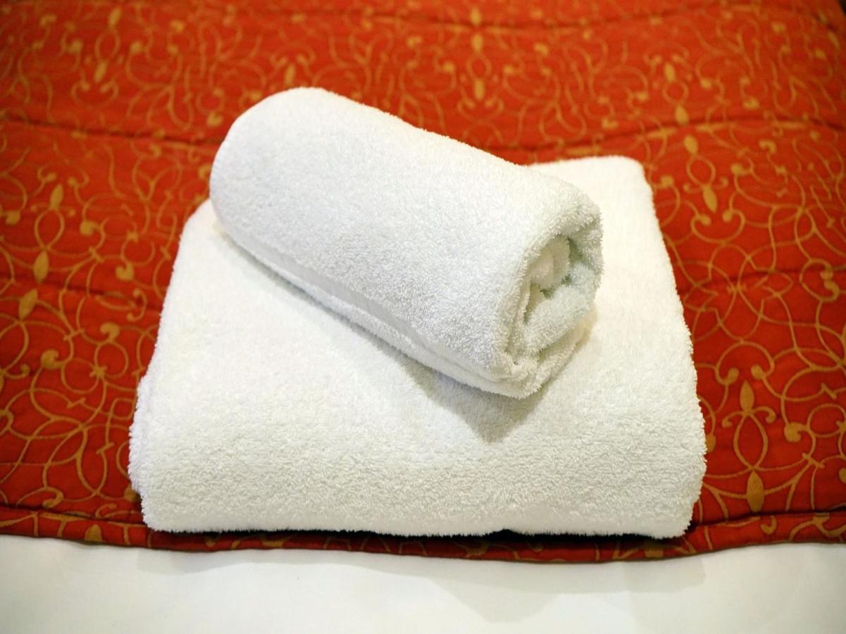 Hotel Hv Nāhan 外观 照片